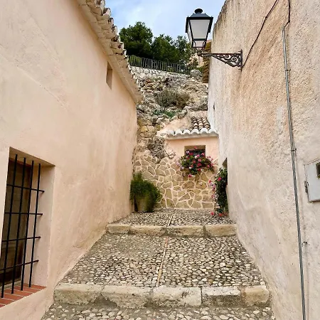 Dom wakacyjny Casa Gala Biar. Tranquilidad, Encanto Y Aire Puro. Biar
