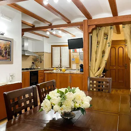 Casa Gala Biar. Tranquilidad, Encanto Y Aire Puro. *